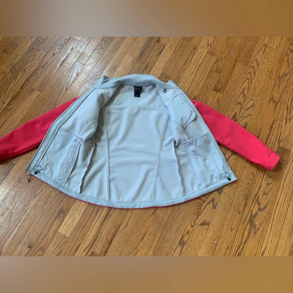 The North Face Women's Pink Bomber Jacket - Picture 9 of 15